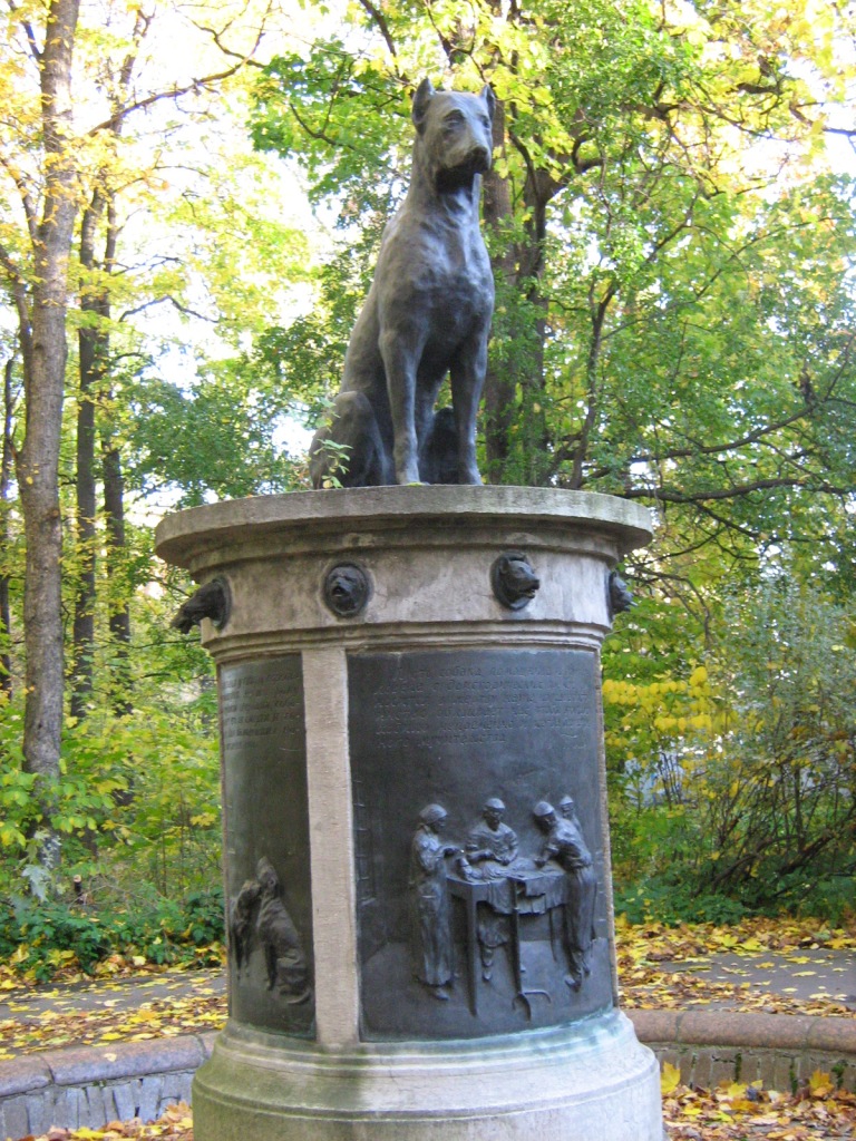 памятник собаке в париже